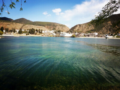 青山绿水蓝天白云