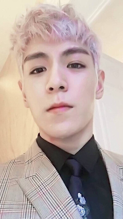 BIGBANG. TOP. 崔胜贤