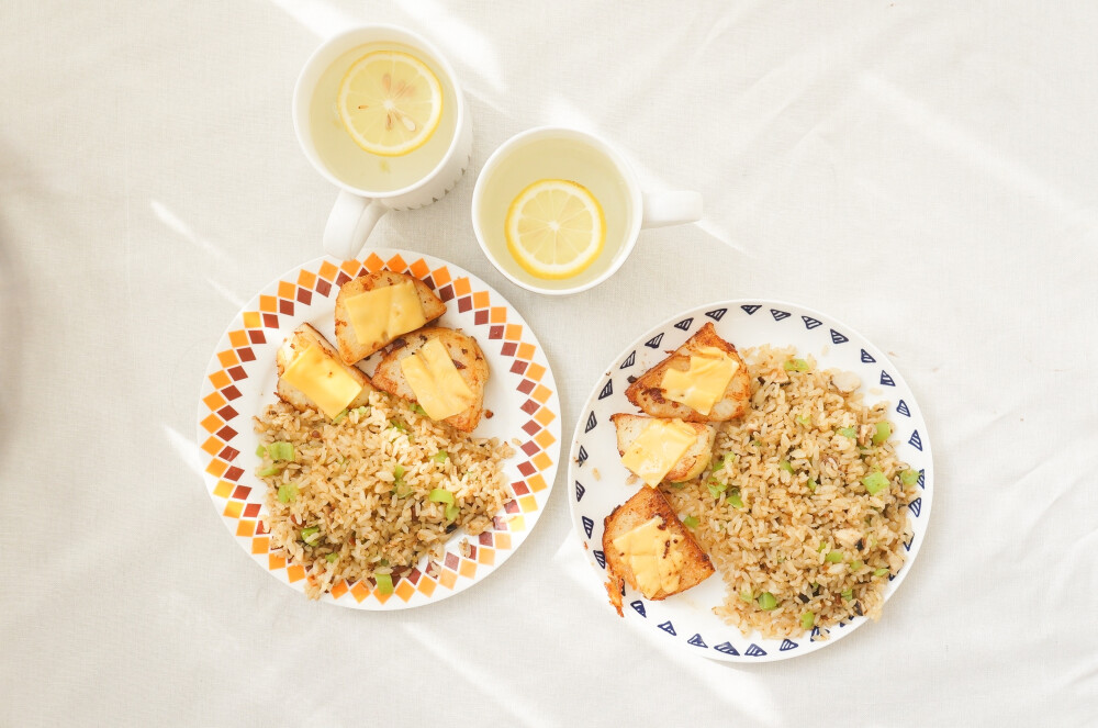 芝士土豆＋青椒蛋炒饭＋柠檬水