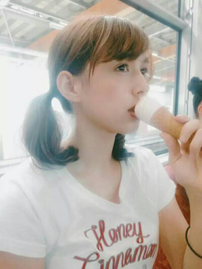 wuli爱罗美美哒ヽ(゜▽゜ )－C<(/;◇;)/~