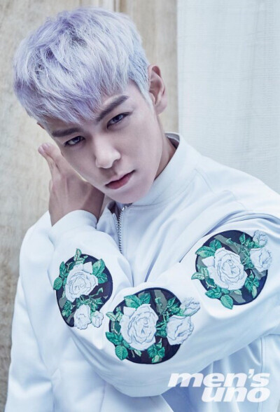 T.O.P 崔胜铉 men's uno 风度