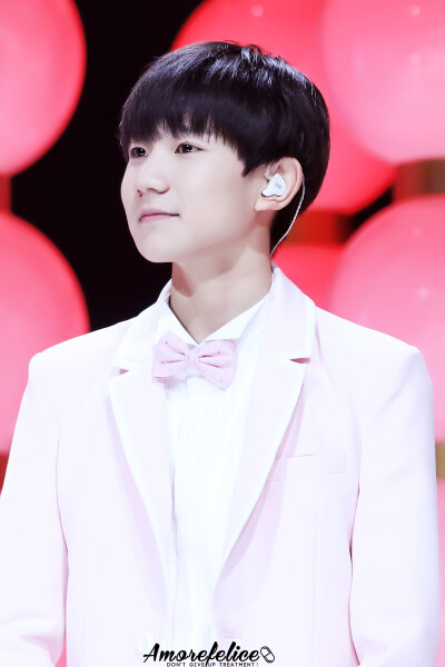 TFBOYS王源 160221 元宵喜乐会彩排 cr：AmoreFelice