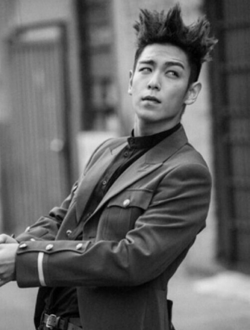 T.O.P 崔胜贤