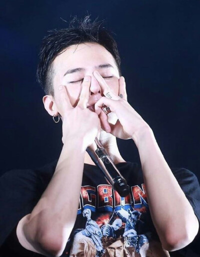 #G-Dragon 权志龙 GD#舞台表演高清图