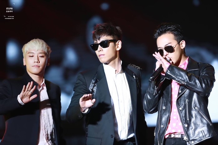 权志龙-#中国 各站 BIGBANG TOUR高清图#cr：logo