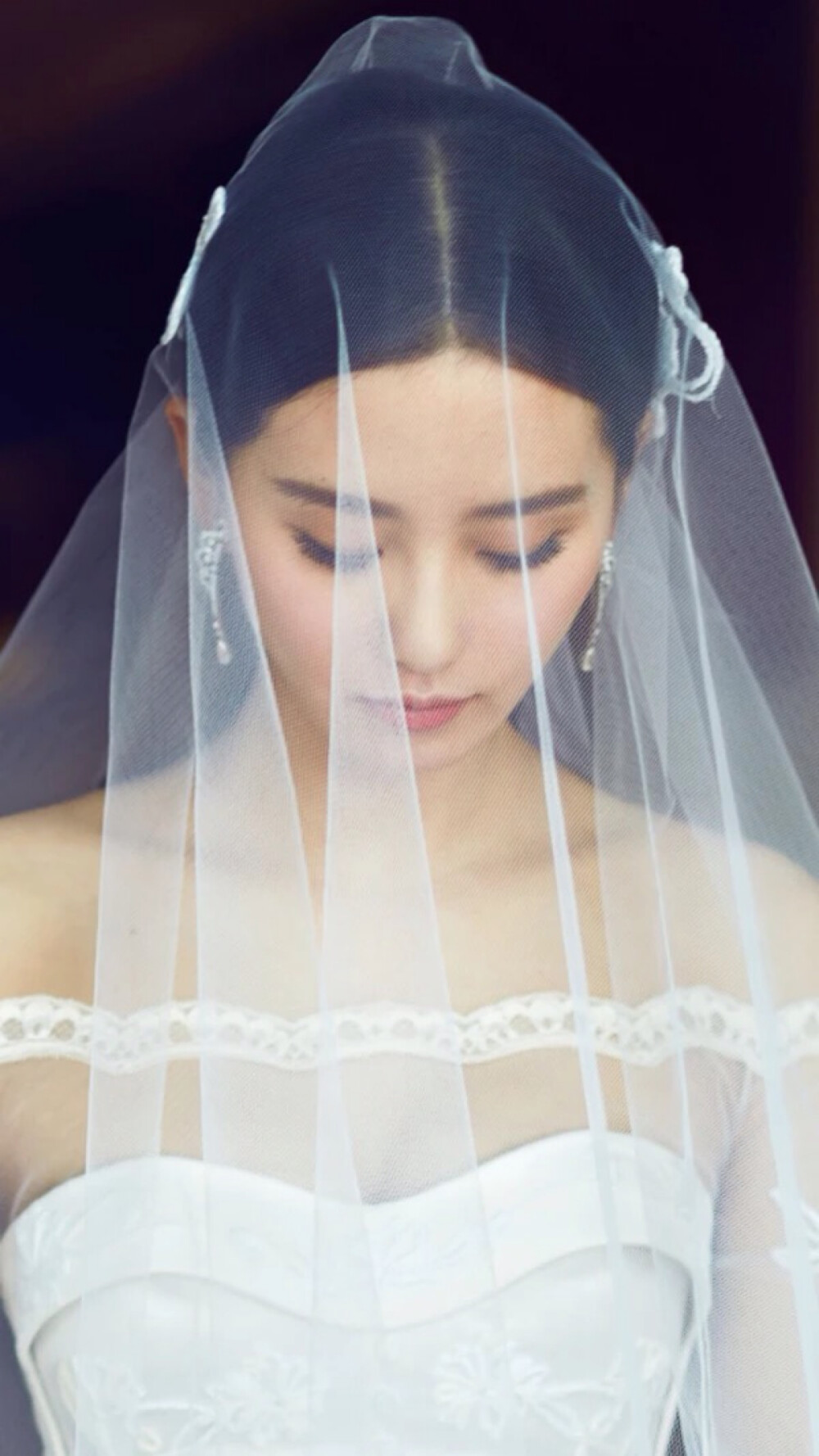 刘诗诗结婚晚礼服图片