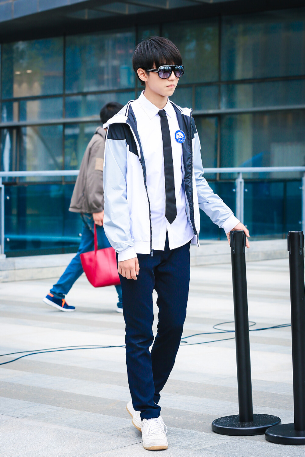 TFBOYS王俊凯 超少年密码拍摄 cr：@KarrysLove凯旋站