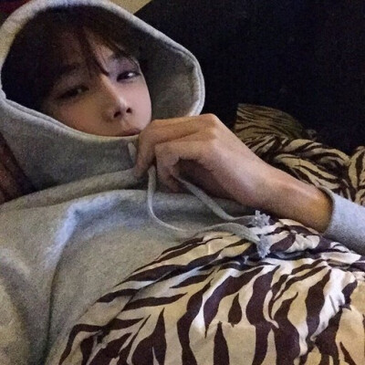 Jewel 男头 拿图点赞，谢谢合作