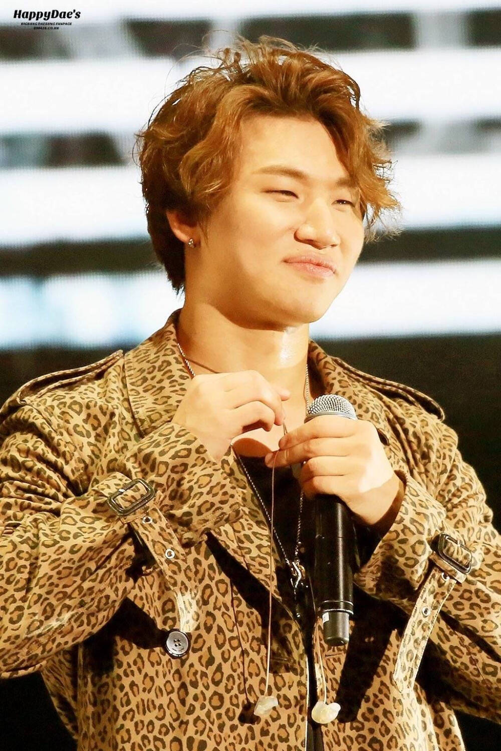 #姜大声##DAESUNG# BIGBANG MADE VIP FM TOUR 饭拍预览 cr logo