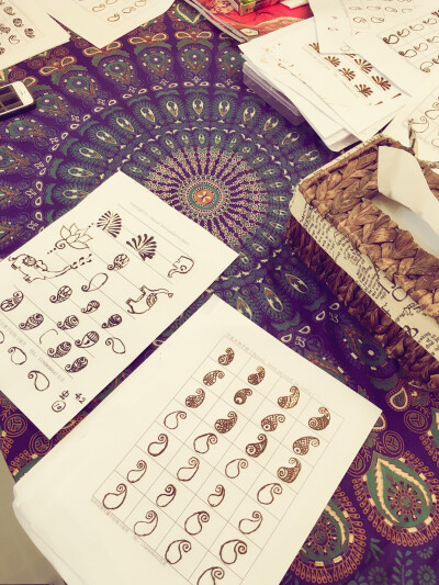 #汉娜手绘##蓝雨雀艺术美妆学院#