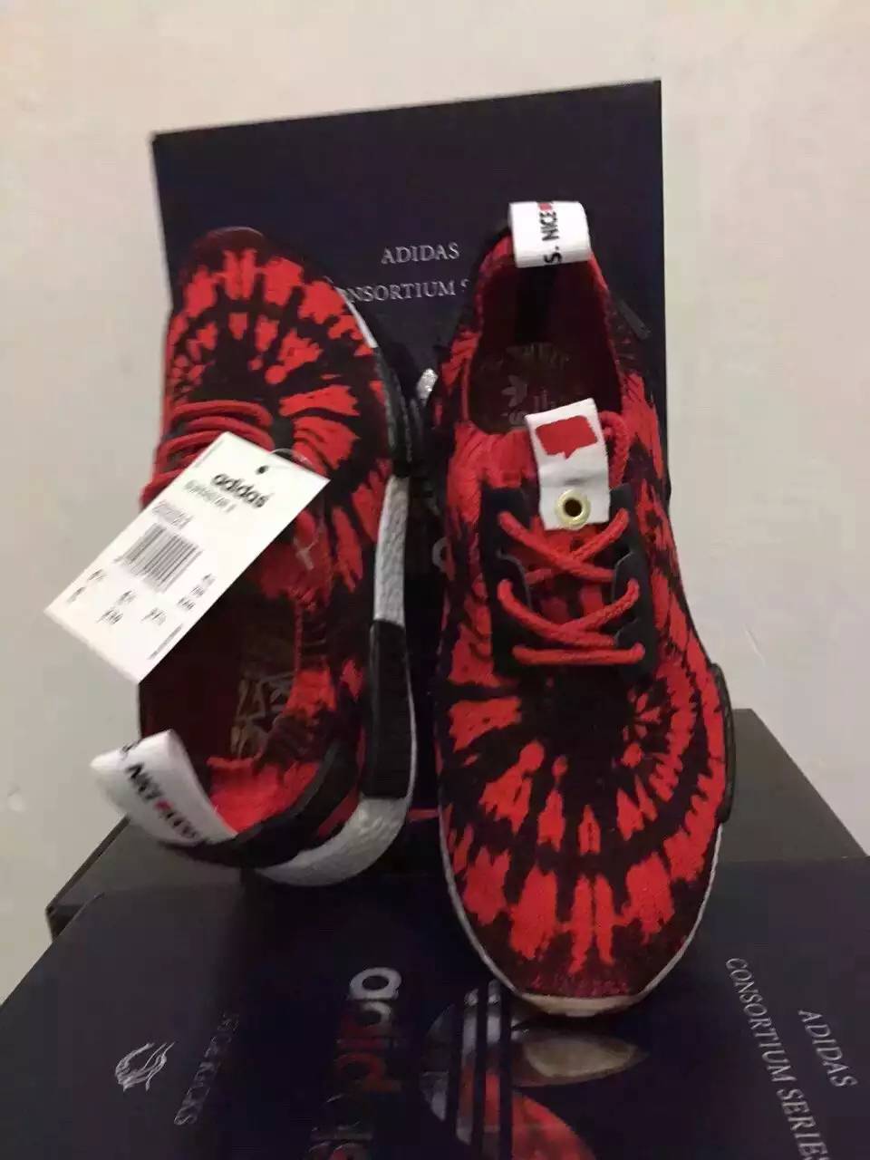 降价啦Nmd 新款火爆出货……adidas Originals NMD 蜘蛛侠36--44……