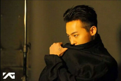 ＋G-DRAGON＋