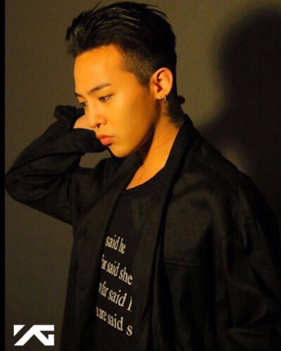 ◤ Bigbang ㊣ ◢ GD 嘟嘴也可爱