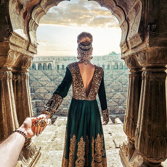 Murad Osmann《Follow me》| Chand Baori steps near Jaipur, India