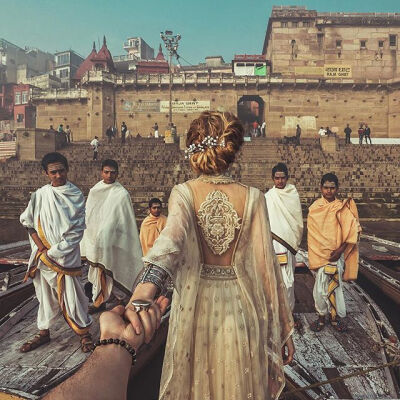 Murad Osmann《Follow me》| Varanasi, India