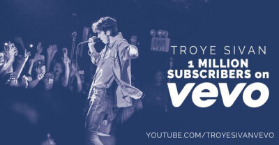 #Troye Sivan# 恭喜戳爷的Youtube VEVO主页订阅量正式突破100万大关，历时仅一年半多，#Happy Little Pill# 也作为该主页释出的第一只MV，再来回顾一下LTroye Sivan - Happy Little Pill