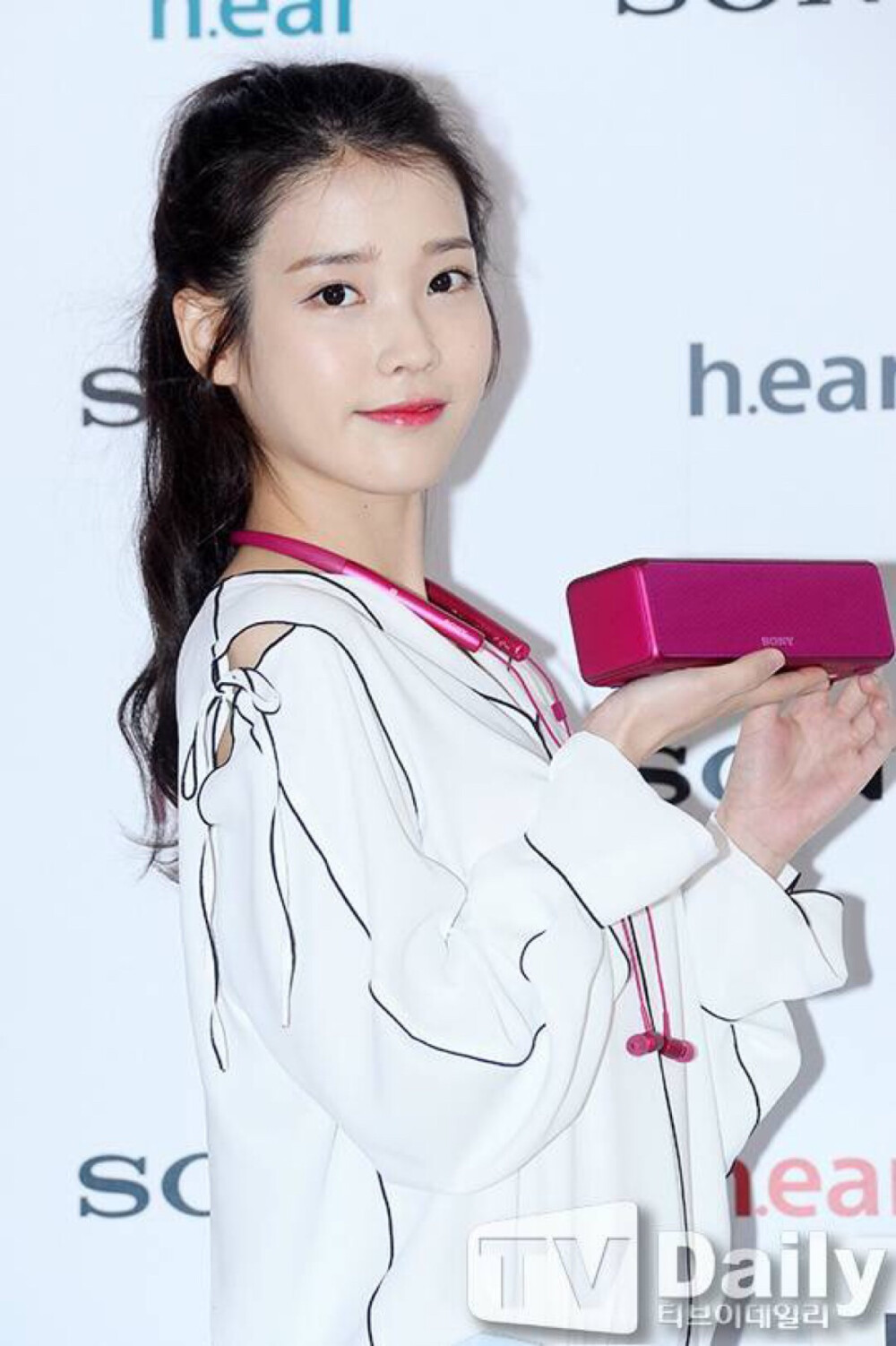 IU 李智恩