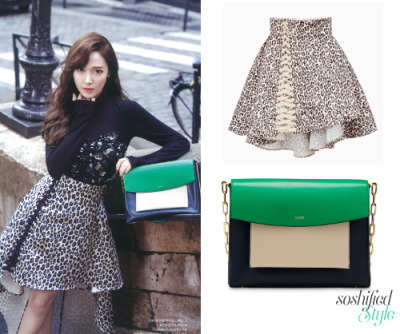 Elisabetta Franchi: Flared Animalier Miniskirt @ elisabettafranchi.com (Price upon application)
Note: Jessica’s skirt is slightly different but is from the same collection
Lancel: Sam de Lance…