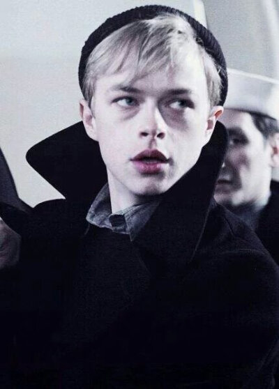 Dane DeHaan kill your darlings