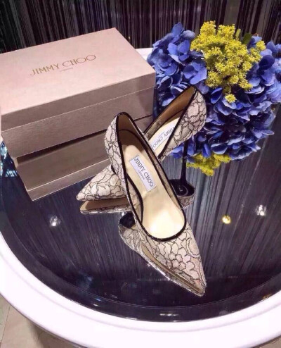 Jimmy Choo