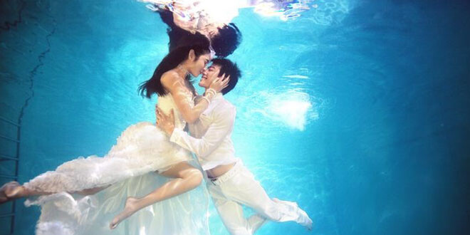 水中婚纱