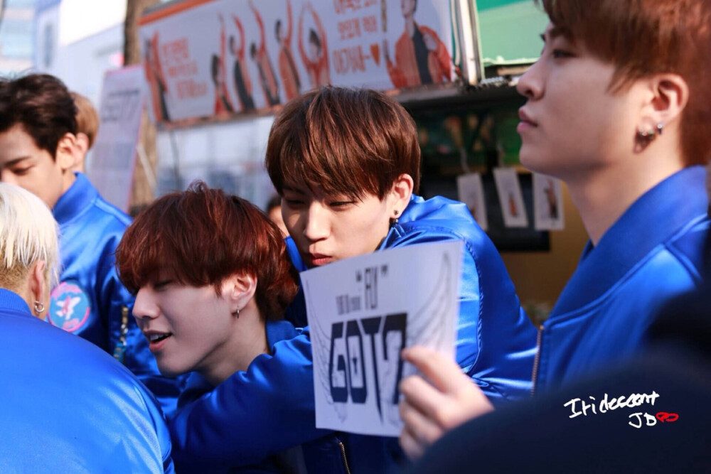 GOT7 林在范（JB.）、朴珍荣（Jr.）、段宜恩（Mark）、王嘉尔（Jackson）、崔荣宰（YoungJae）、BamBam、金宥谦（YuGyeom） 角色反转（林在范你给我从忙内身上下来！！！