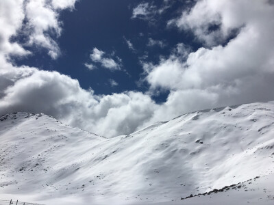 色季拉山