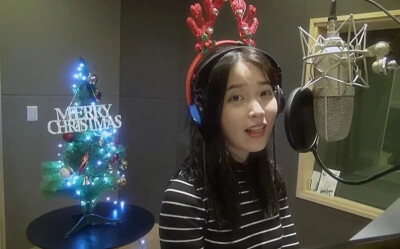 《12月24日(D.ear Cover)》—IU