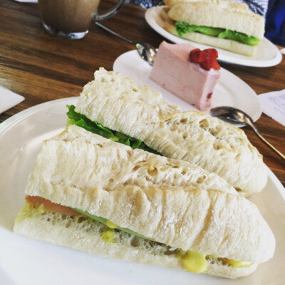 柠檬脆鸡三文治