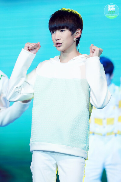 TFBOYS王源 151108 森林小夜曲生日会 cr：Baymax1108