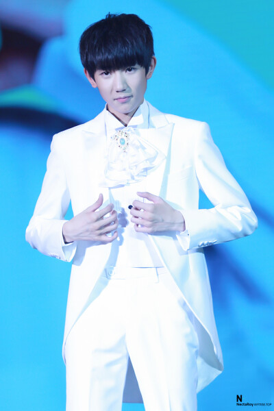 TFBOYS王源 151108 森林小夜曲生日会 cr：NectaRoy