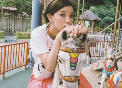 川岛小鸟(Kotori Kawashima)｜郭采洁《给他》 