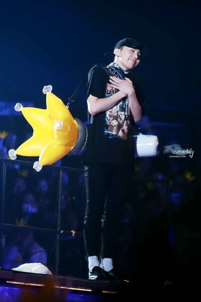 屋里BB！权志龙 东永裴 姜大成 崔胜铉 李昇炫！bigbang is everything！ cr:logo