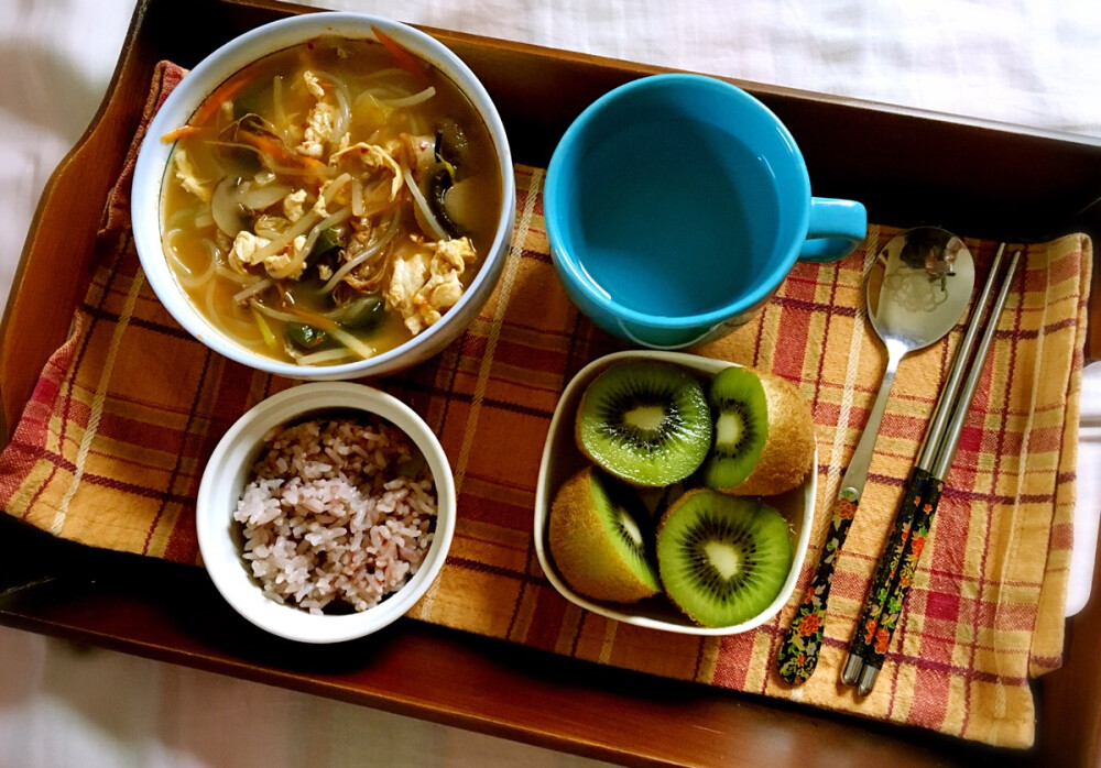 Breakfast in bed