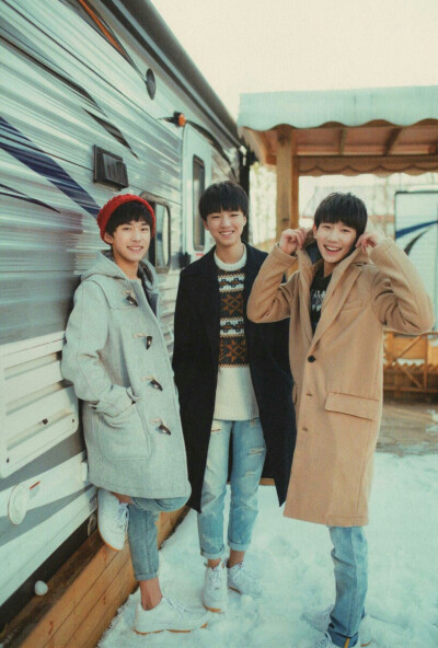 tfboys 圣诞写真