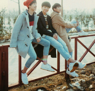 tfboys 圣诞写真