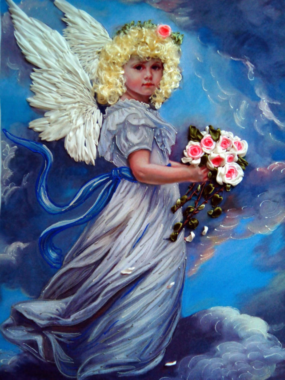 Angel with bouquet of roses