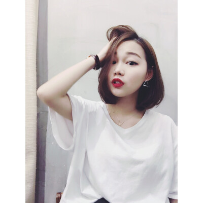 短发发型