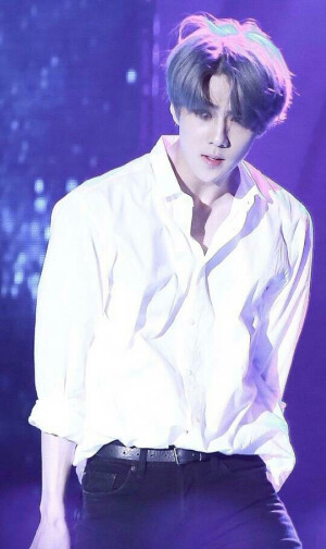 美男 卡哇伊  壁纸  头像  韩星exo  咆哮  忙内  黄金比例脸  吴世勋0412生日快乐