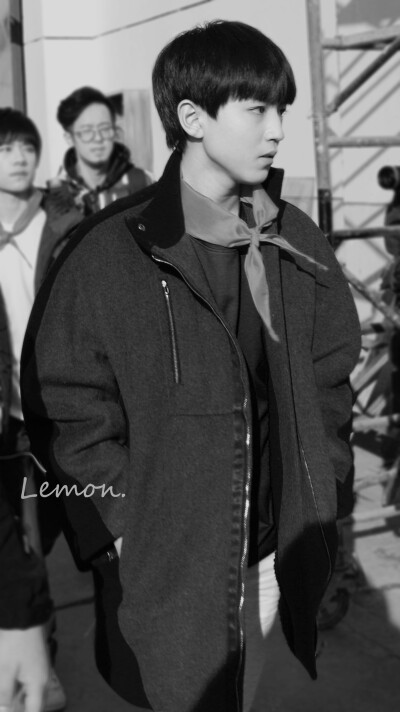 #王俊凯# #TFBOYS王俊凯# #TFBOYS#151228 步步高广告拍摄cr：LLLemonK