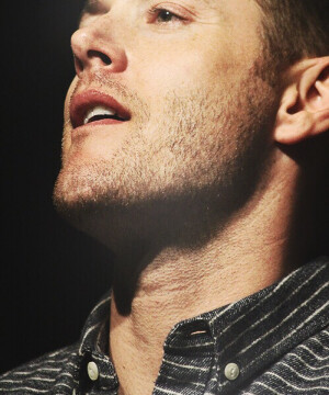 Jensen Ackles,Dean