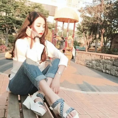 长发 阳光 女头