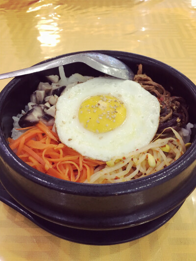 韩式拌饭 from自家饭店 一如既往的味道