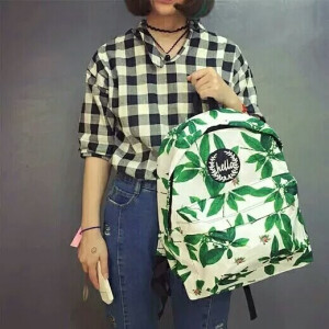 林小宅同款绿叶双肩包 58[em]e328176[/em]
QQ:2064206063