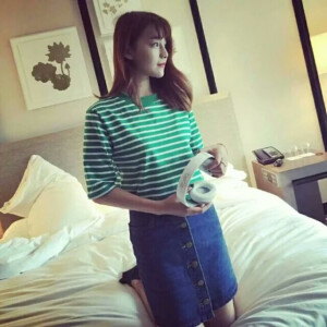 e纯棉绿色条纹短袖  37[em]e328176[/em]