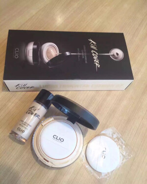 Clio气垫  最显著的特点是 遮瑕好 持妆久 脸上有小瑕疵的可以选择这款痘痘 痘印 斑点 都能很好的遮盖  