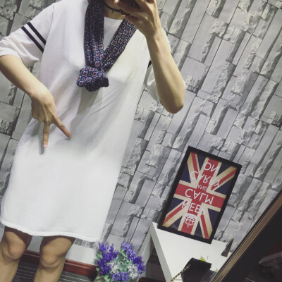 韩国单2016夏季新款女装冰丝宽松圆领中长款针织连衣裙 白色
