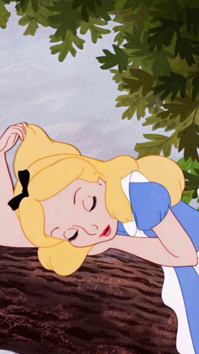 Alice in Wonderland 爱丽丝梦游仙境 