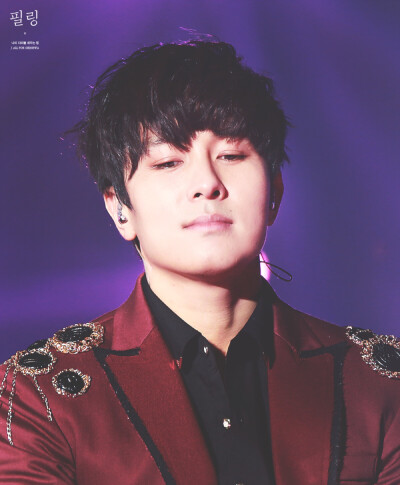 Shinhwa 神话 신화 Dane Kim 김동완 金烔完 Kim Dong Wan