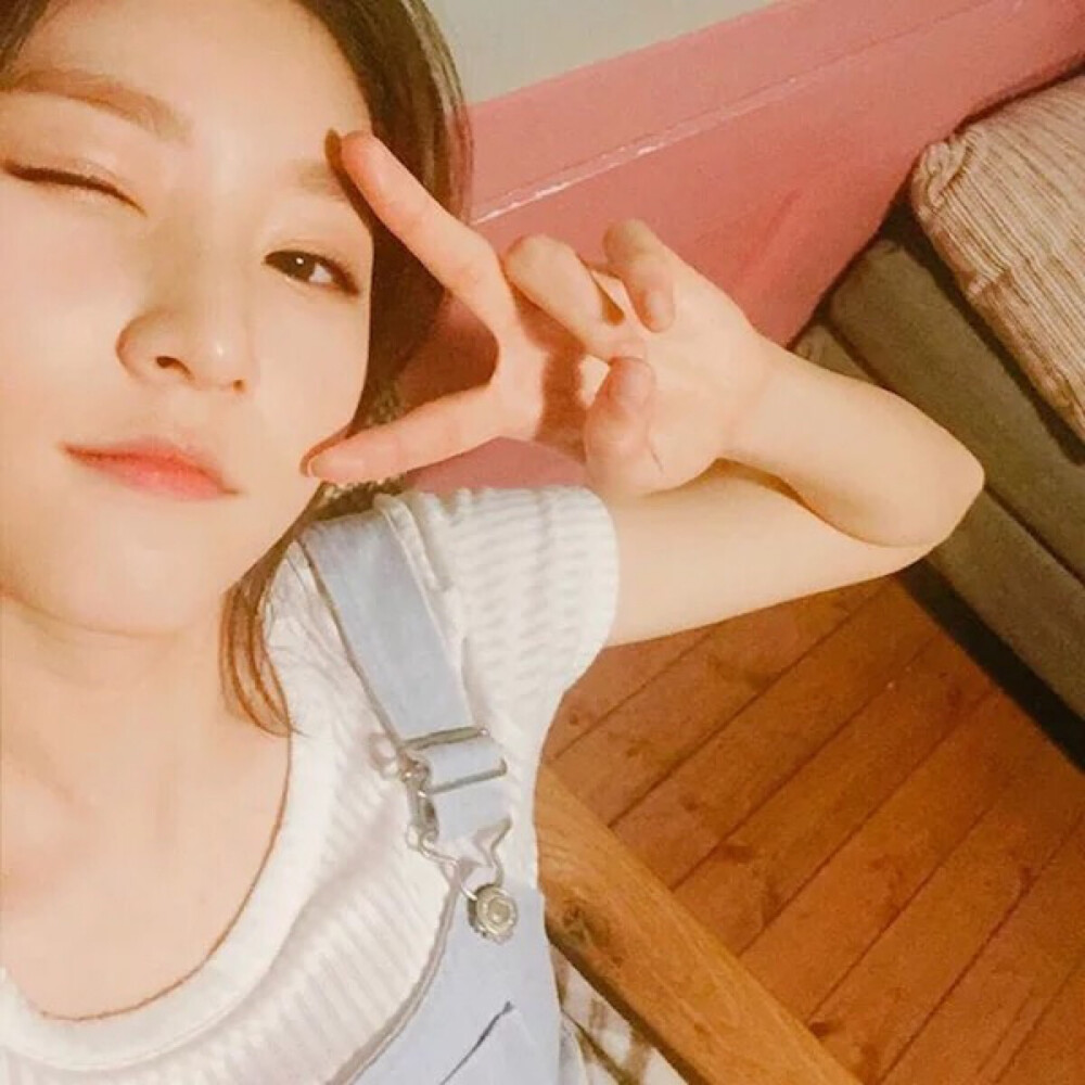 金赛纶日韩女神高清壁纸桌面头像